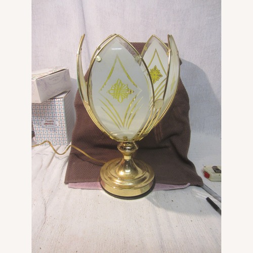 Used Vintage/Antique Finds Brass Table Lamp for sale on AptDeco