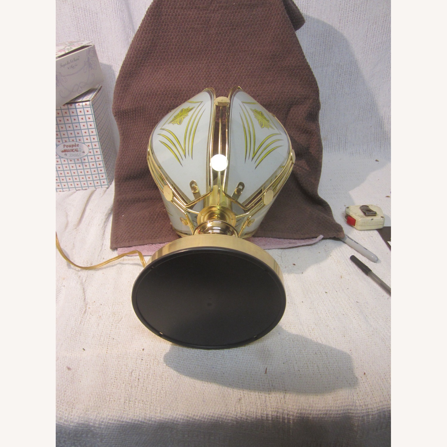 Vintage/Antique Finds Brass Table Lamp - image-4