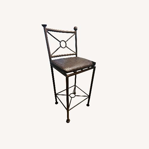 Used Metal Stools for sale on AptDeco