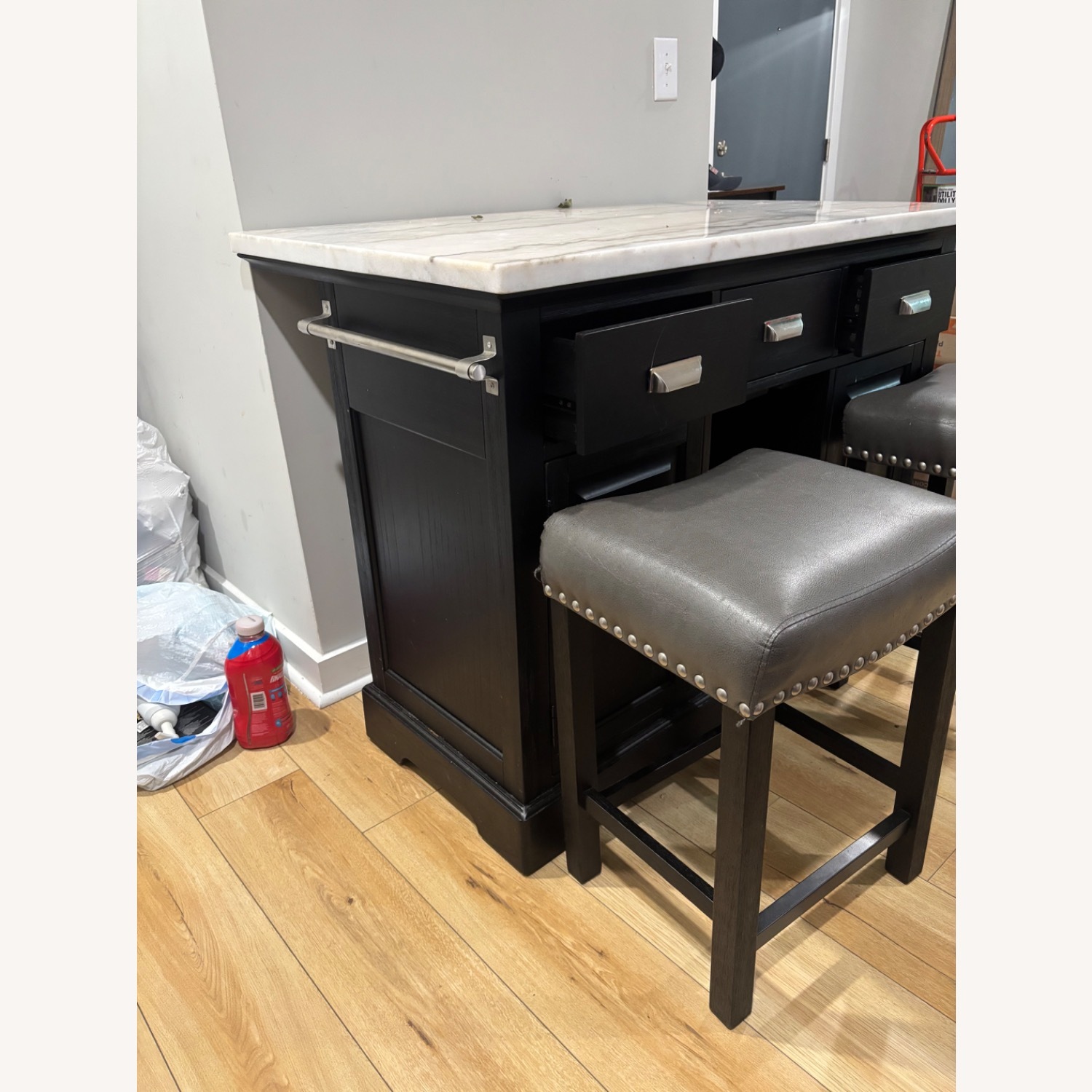 Steve Silver Co. Black Marble Kitchen Island - image-6