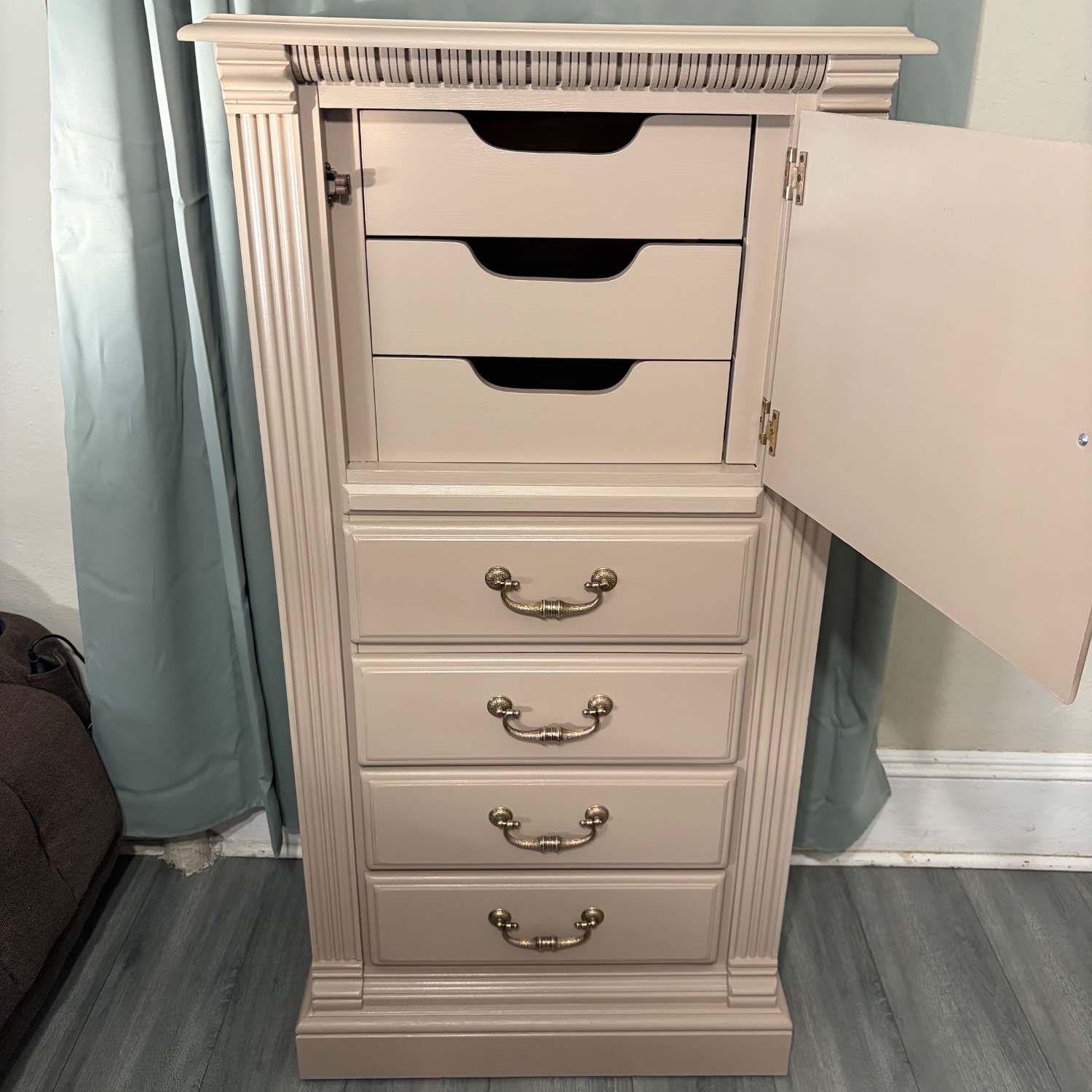 American Drew Natural Wood Dresser - image-4