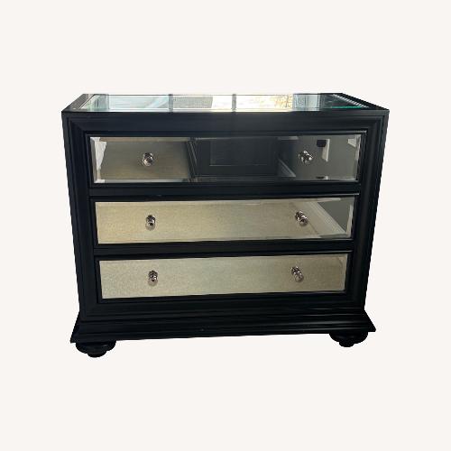 Used Value City Furniture Marilyn Black Nightstands for sale on AptDeco