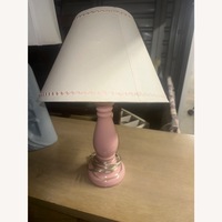 Vintage/Antique Pink Ceramic Table Lamp