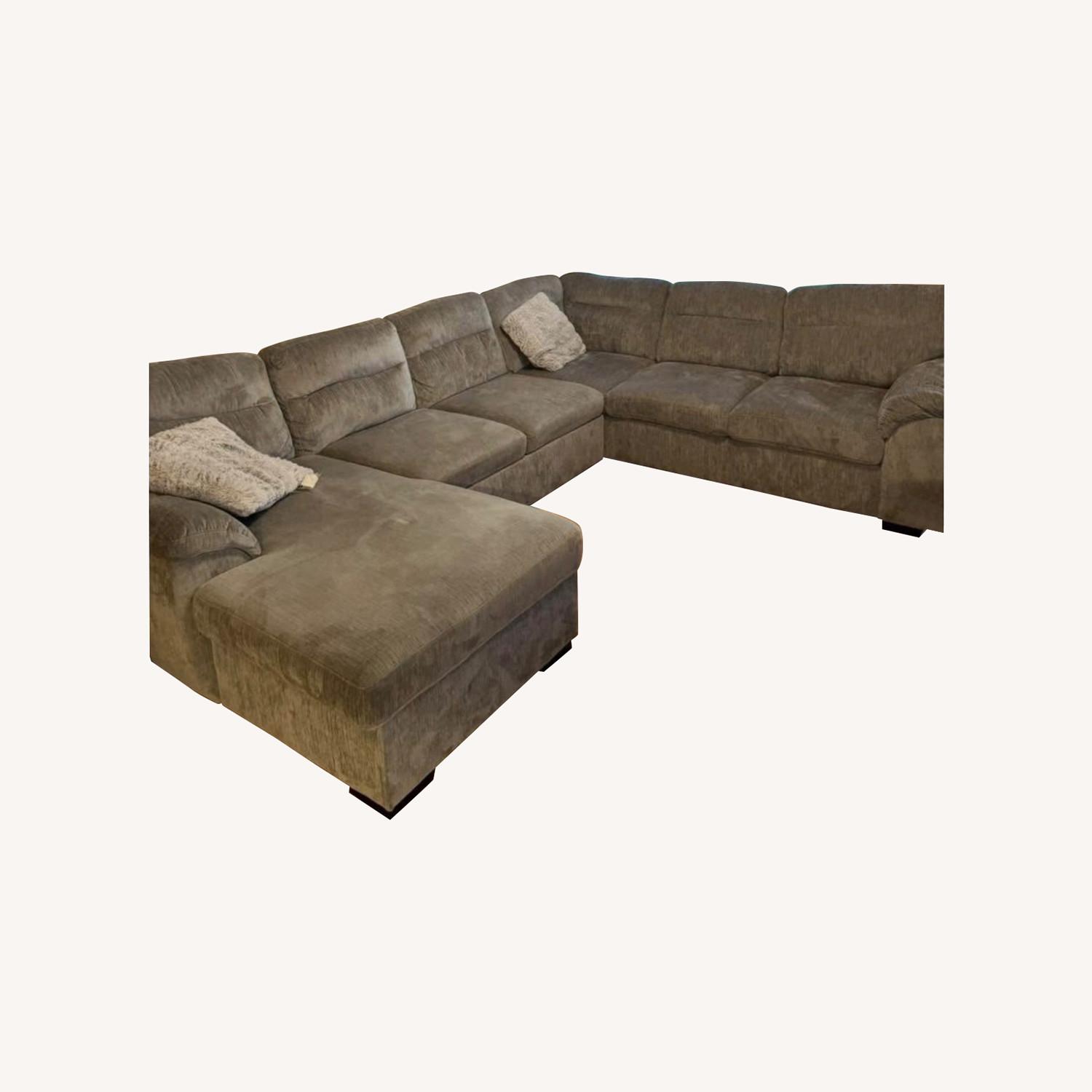 Dark Gray 3+ Piece Sectional - image-0