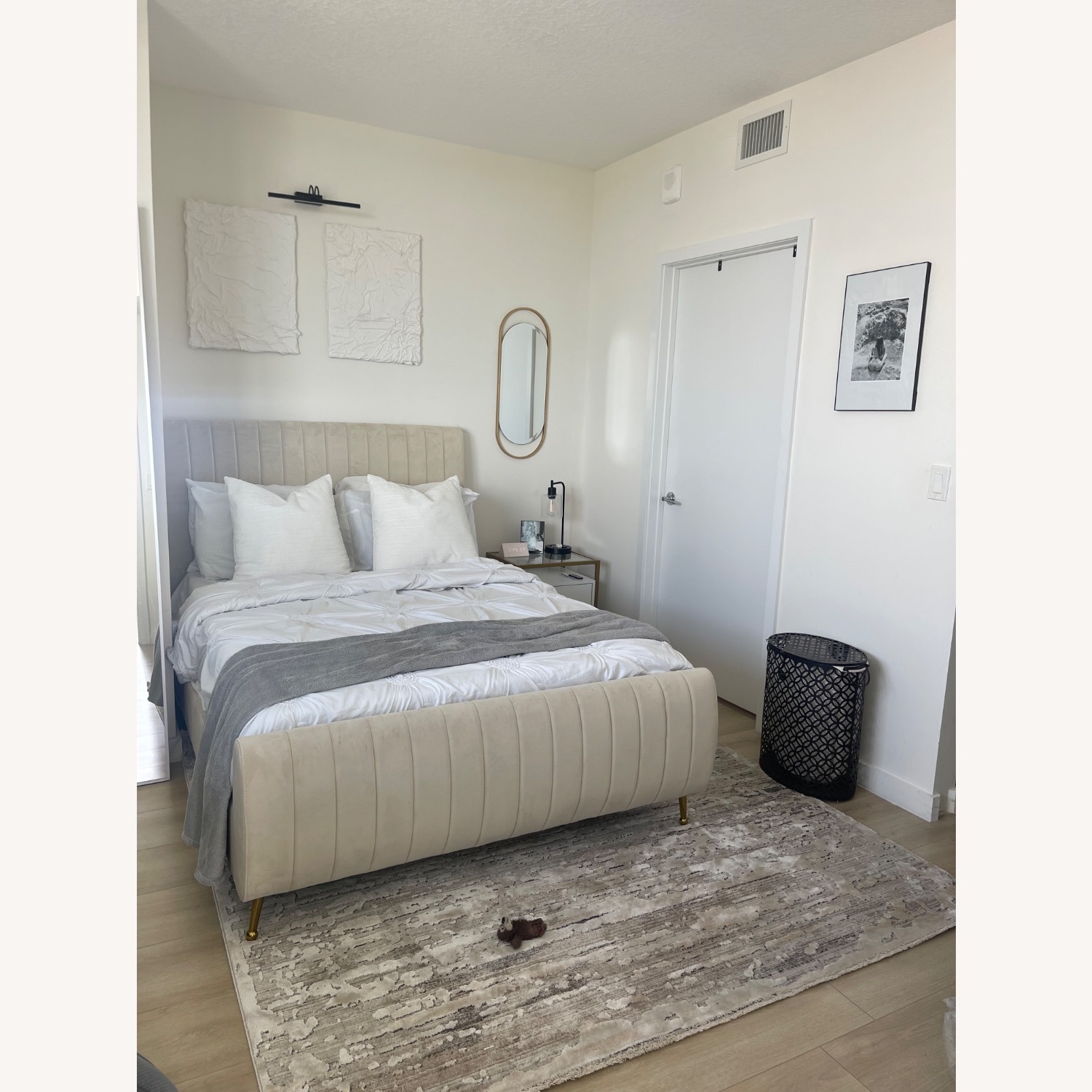 Wayfair Everly Quinn Natural Velvet Full Bed - image-3