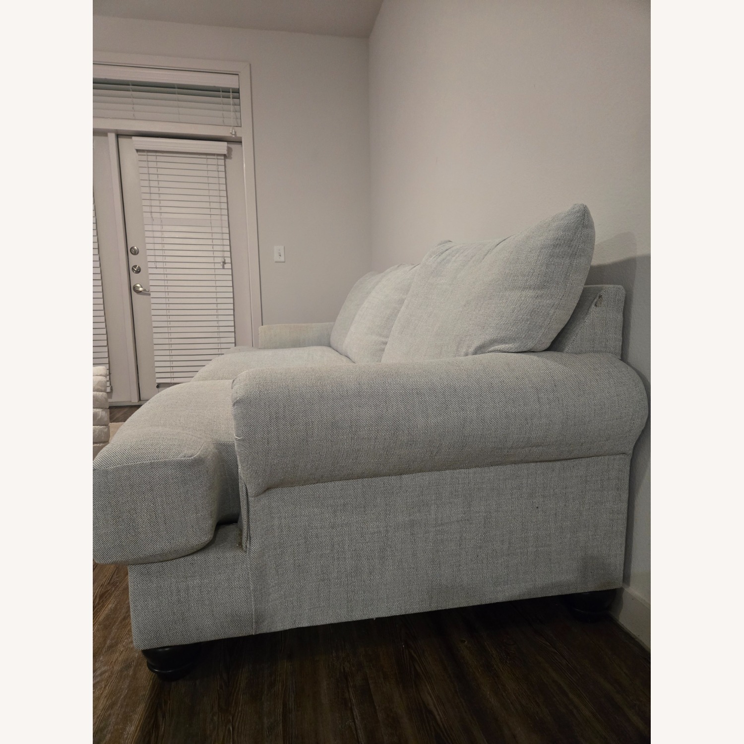 Ashley Furniture Avocet Sofa - image-3