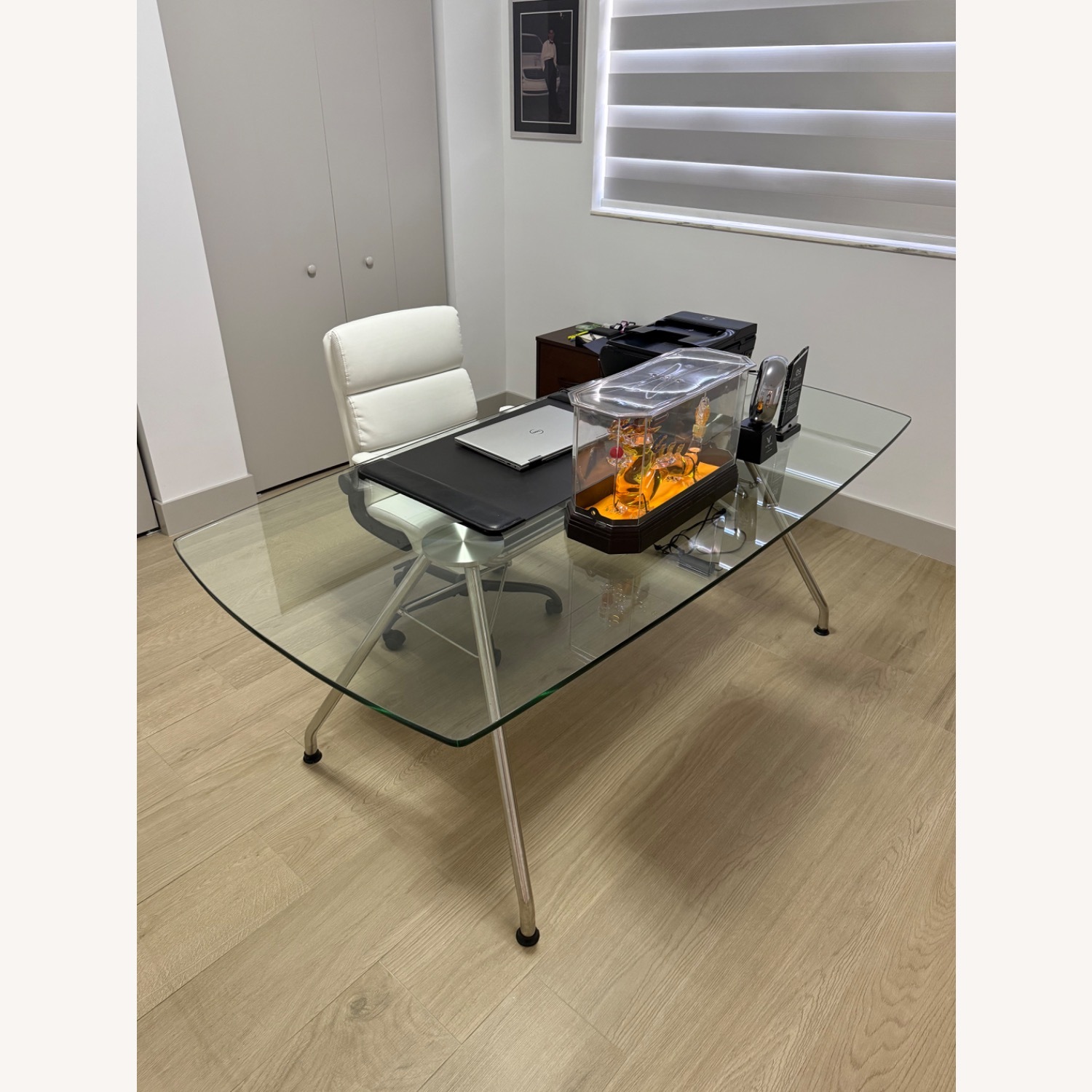 Rooms To Go Transparent Glass Desk - image-2