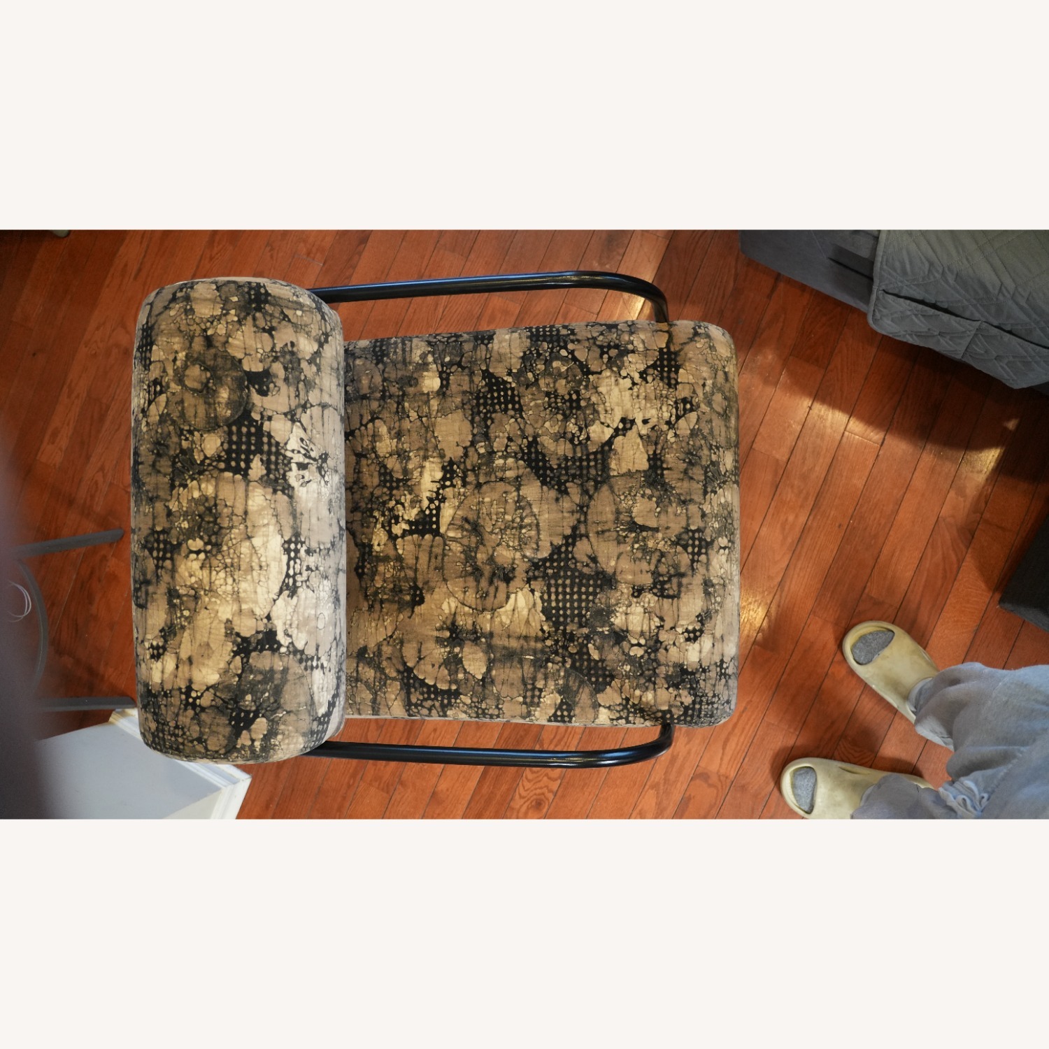 Vintage/Antique Finds Accent Chair - image-3