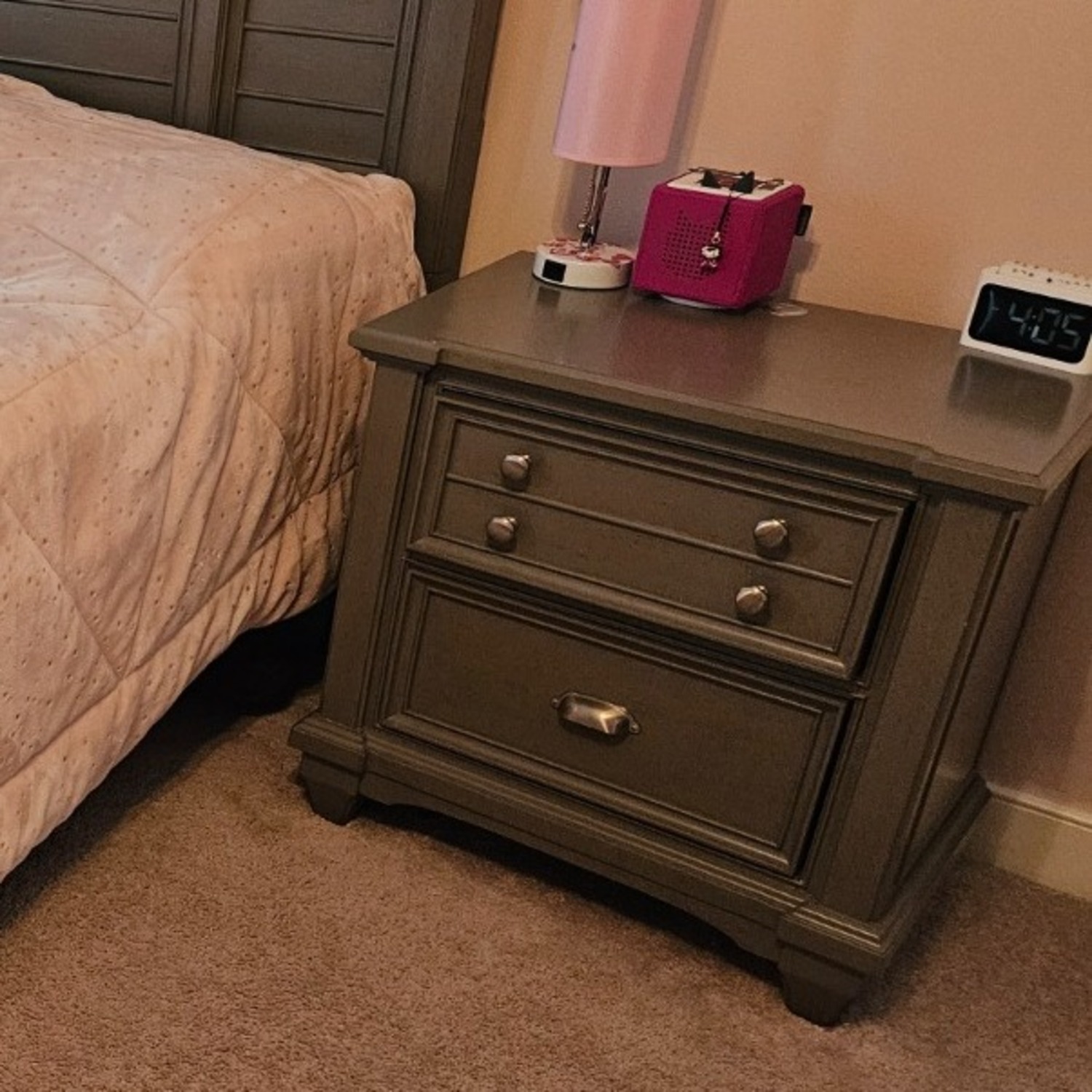 Rooms To Go Kids Nightstand - image-2