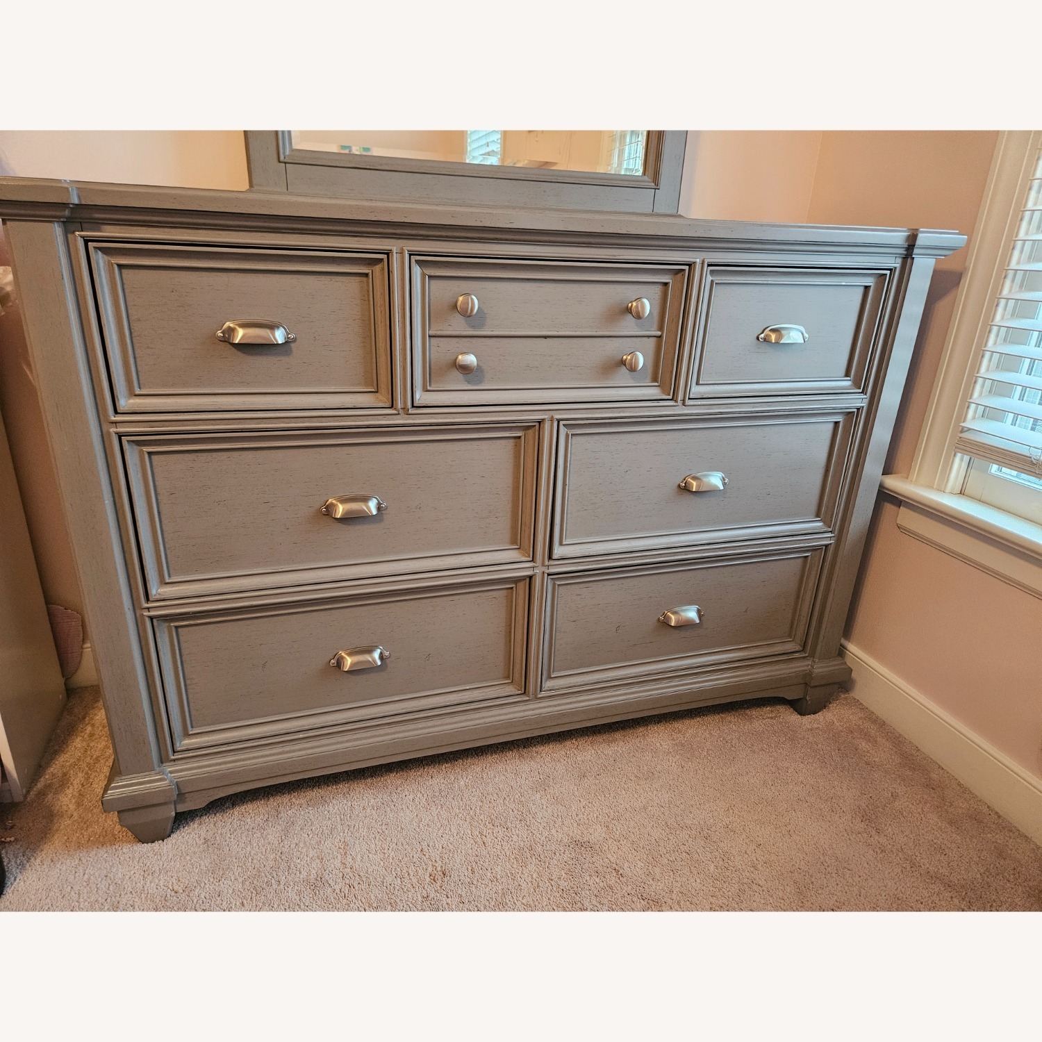 Rooms To Go Kids Dresser - image-4