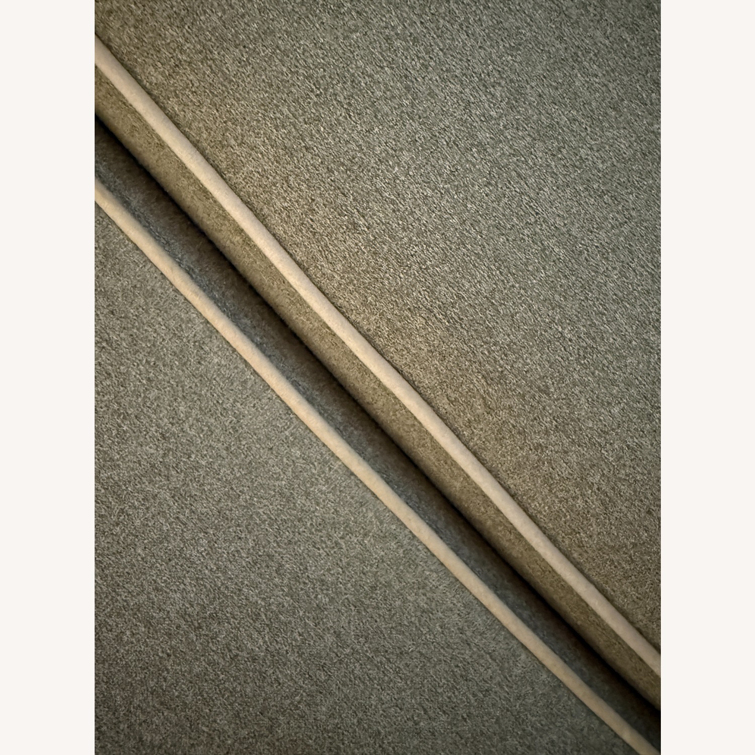 Monte Design Luca Gray Nursery Glider w Ottoman - image-4