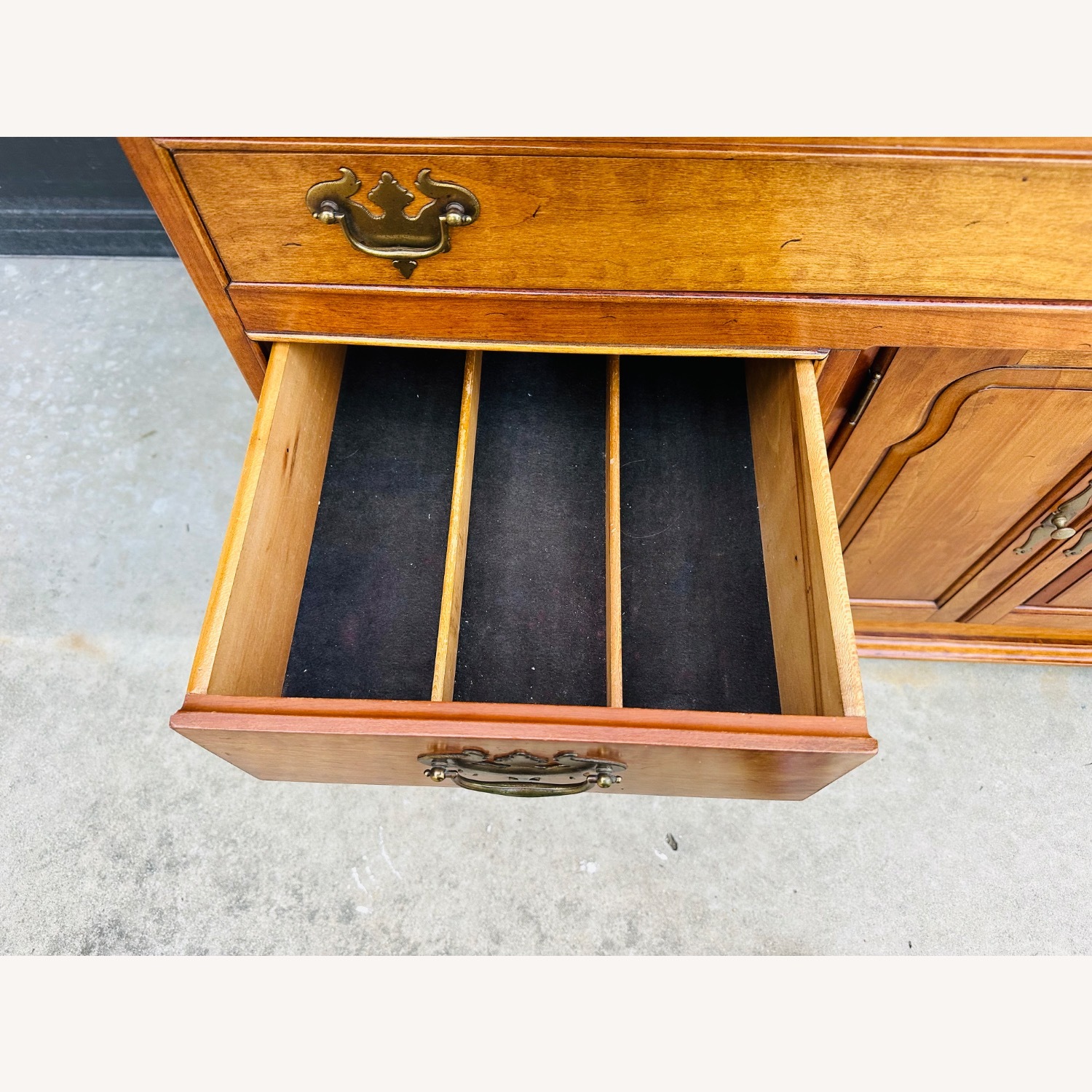 Thomasville Buffet Sideboard  - image-5