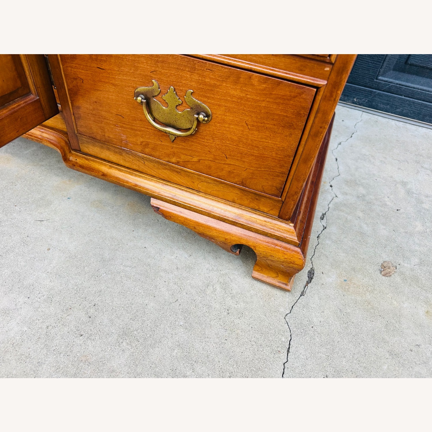 Thomasville Buffet Sideboard  - image-3