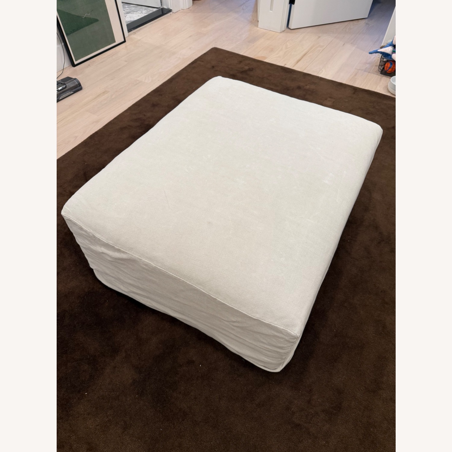 Sixpenny Devyn Linen Ottoman - image-3