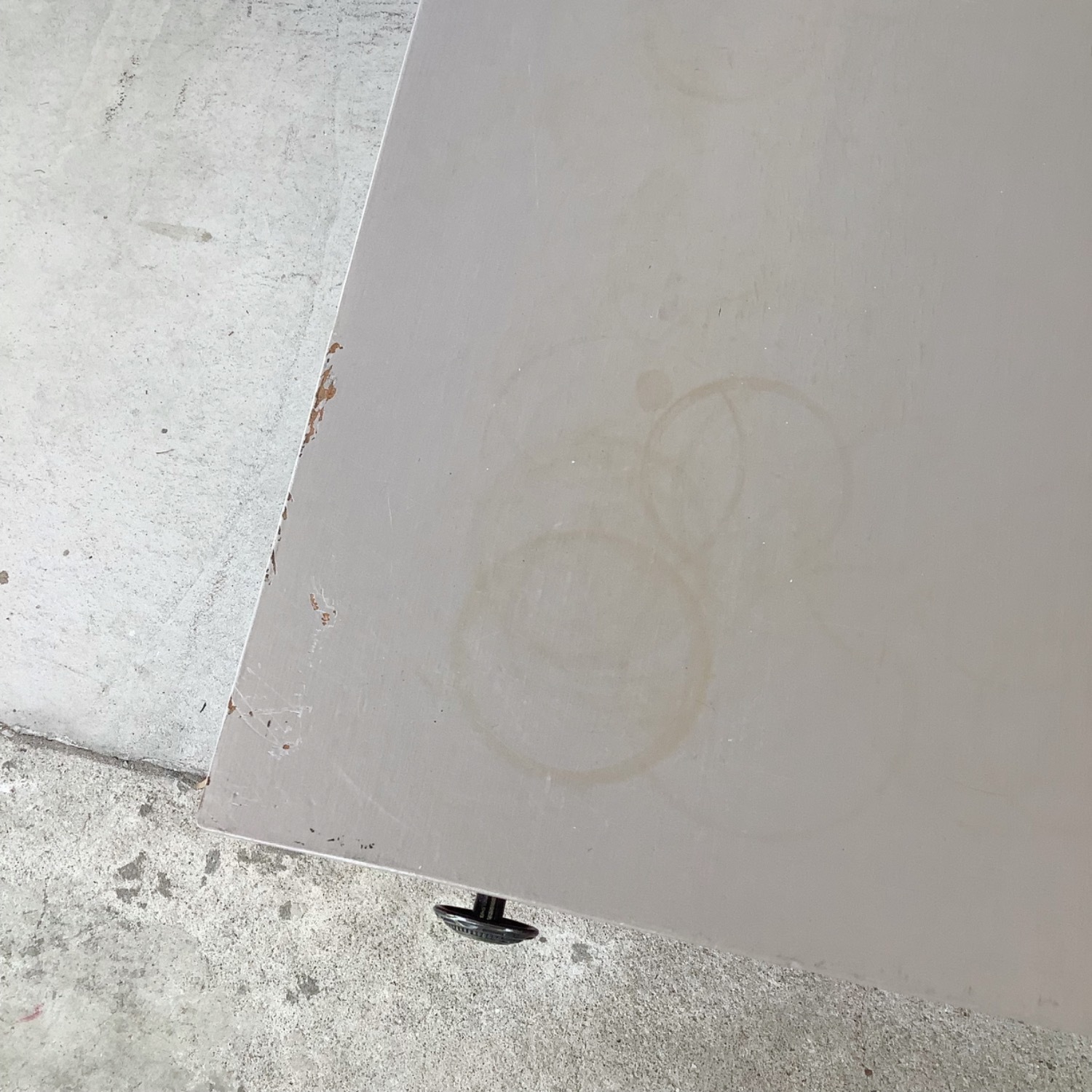 Pair of Painted MCM Nightstands - image-18