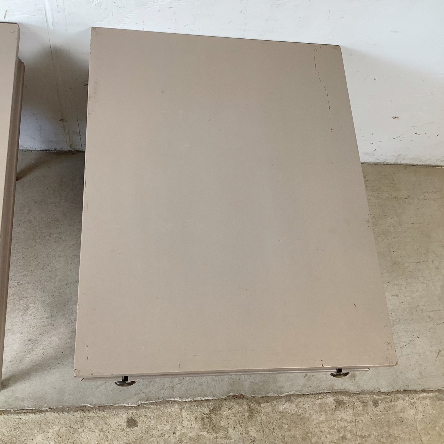 Pair of Painted MCM Nightstands - image-16