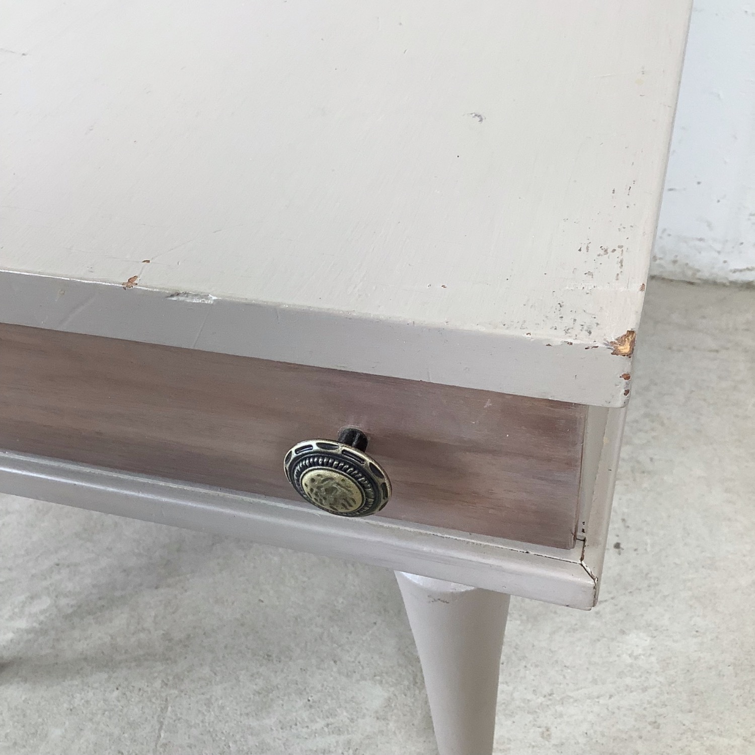 Pair of Painted MCM Nightstands - image-14