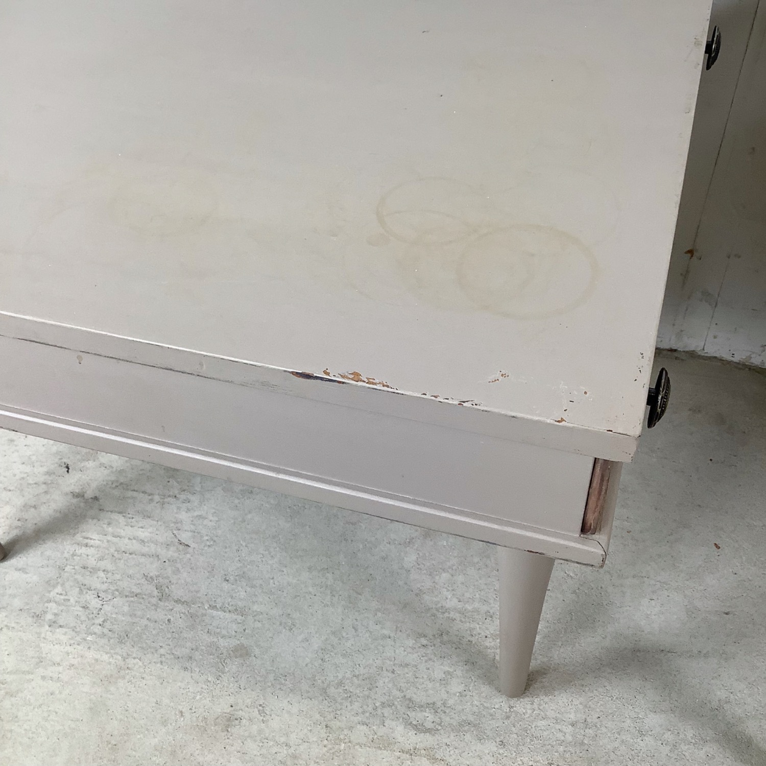 Pair of Painted MCM Nightstands - image-10