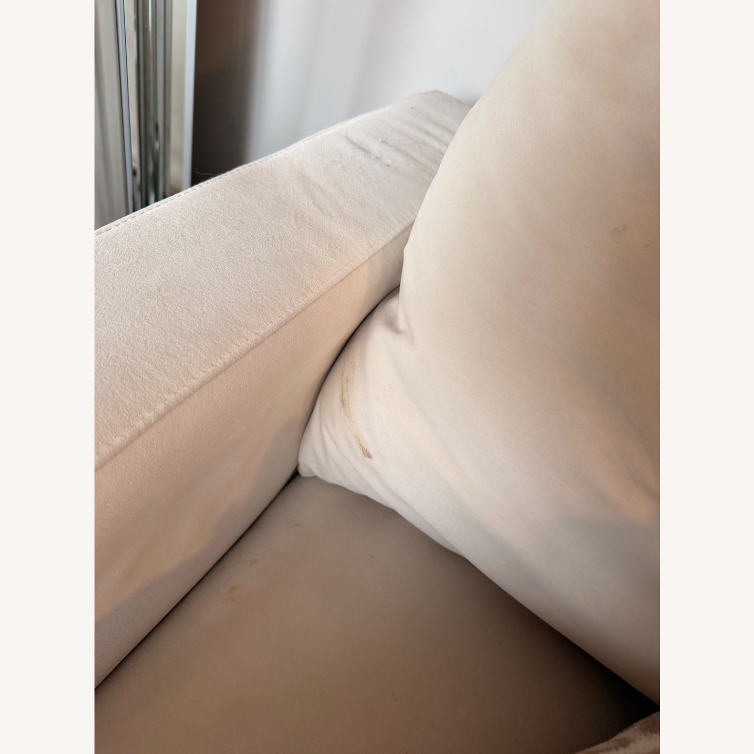 Shumpert 81.5'' Velvet Sofa - image-5