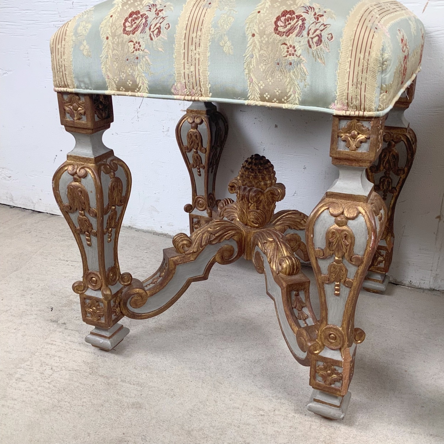 Vintage French-Inspired Gilt Stools - image-11
