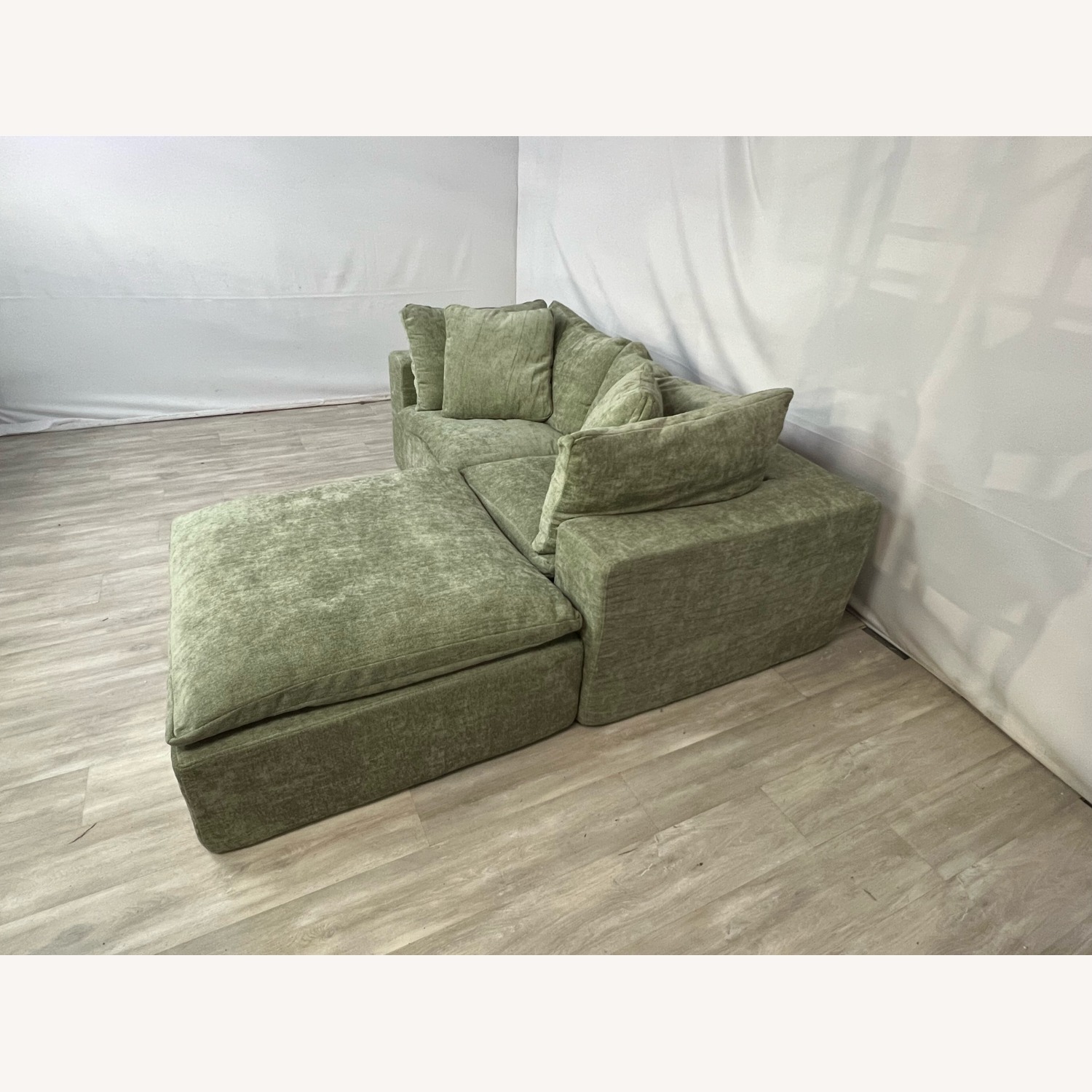 Rove Lab R4 Loveseat and Ottoman - image-4