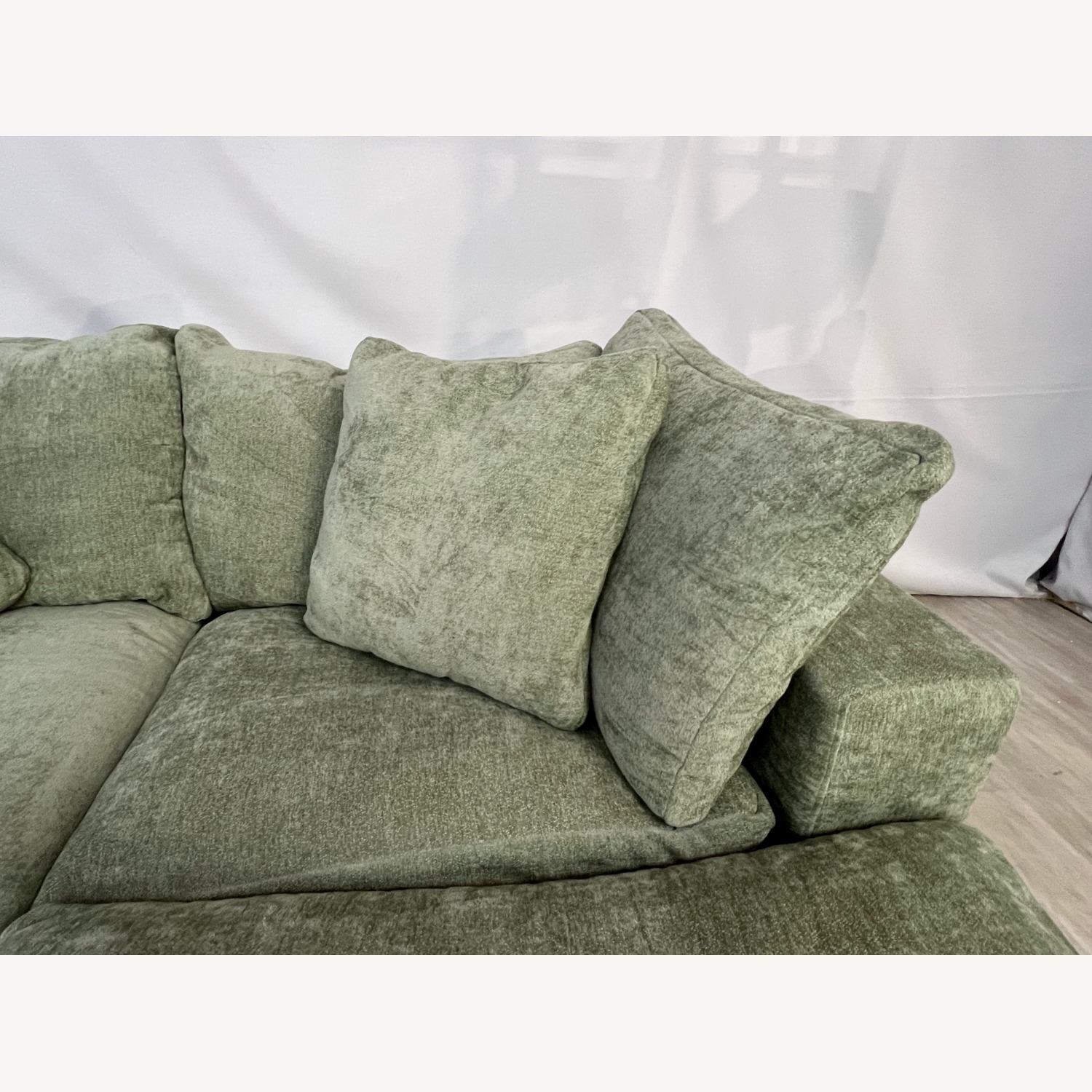 Rove Lab R4 Loveseat and Ottoman - image-6