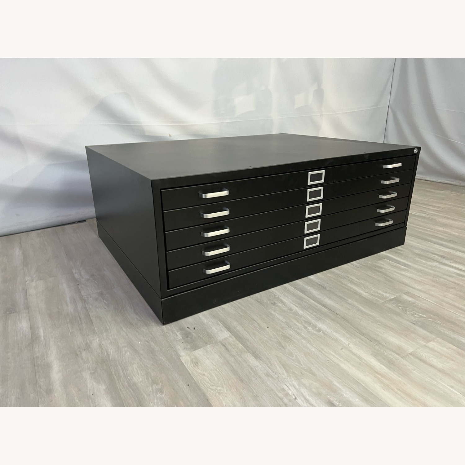 Safco Steel Flat Files 10 Drawer - image-3
