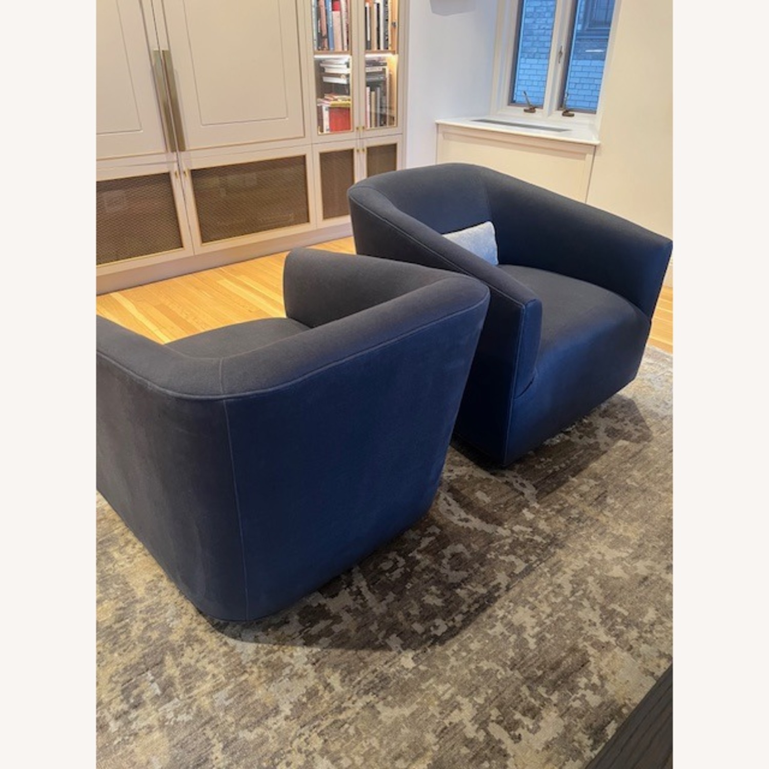 Restoration Hardware Blue 1950s Italian Shelter Arm Swivel Chair - image-5