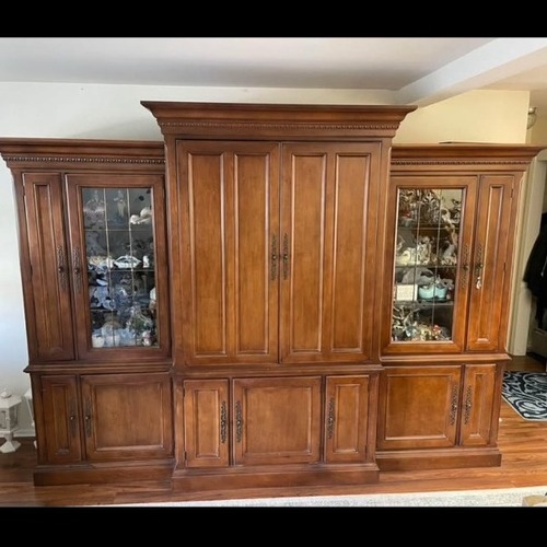 Used Hooker Furniture Corporation Media Storage for sale on AptDeco