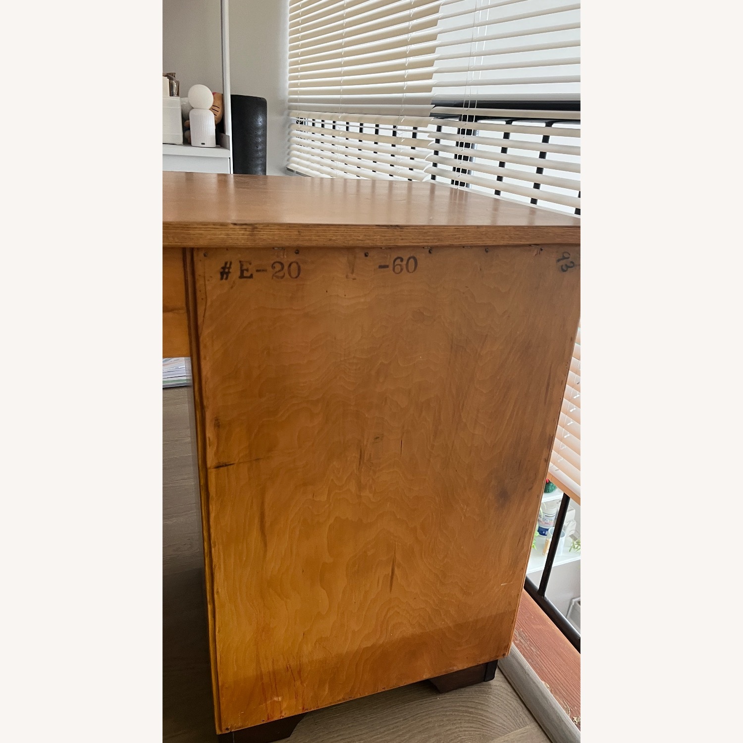 Eliel SAARINEN A Rare Modernist Birch Veneer Desk - image-4