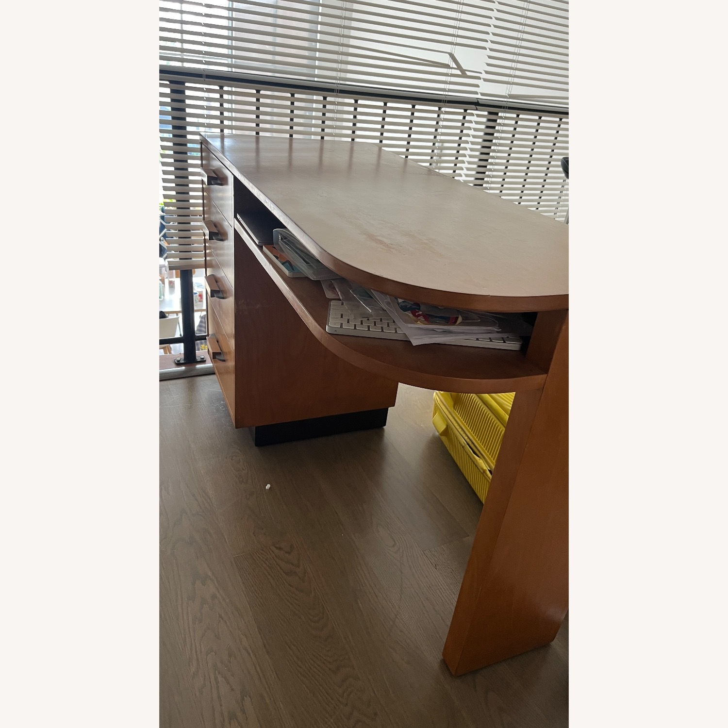 Eliel SAARINEN A Rare Modernist Birch Veneer Desk - image-0