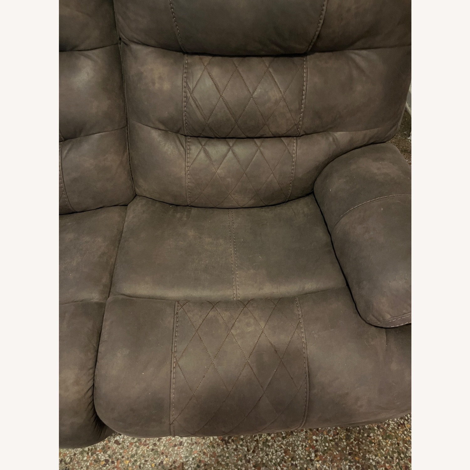 Ashley Furniture Welsford Dark Brown 3+ Seater Sofa - image-8