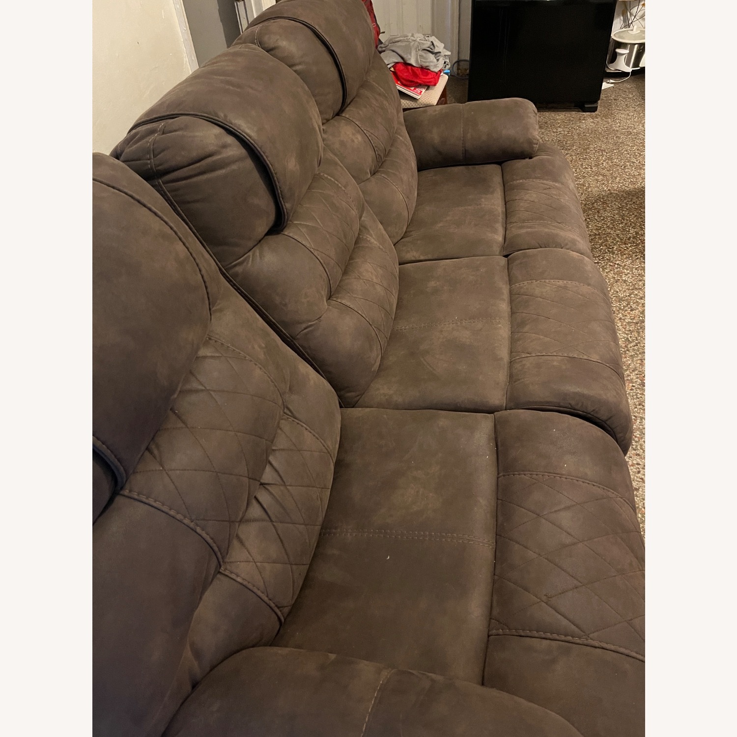 Ashley Furniture Welsford Dark Brown 3+ Seater Sofa - image-4