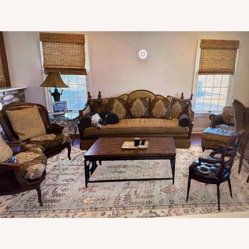 Used Custom Made Traditional Sofa for sale on AptDeco