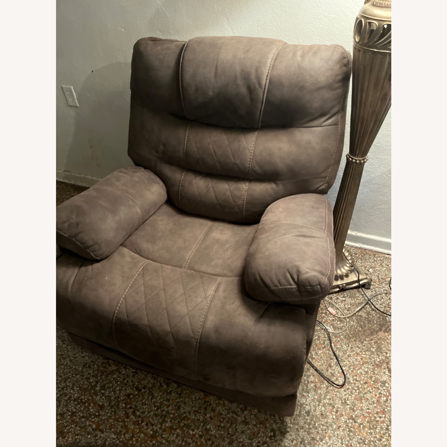 Welsford Power Recliner with Adjustable Headrest - image-1