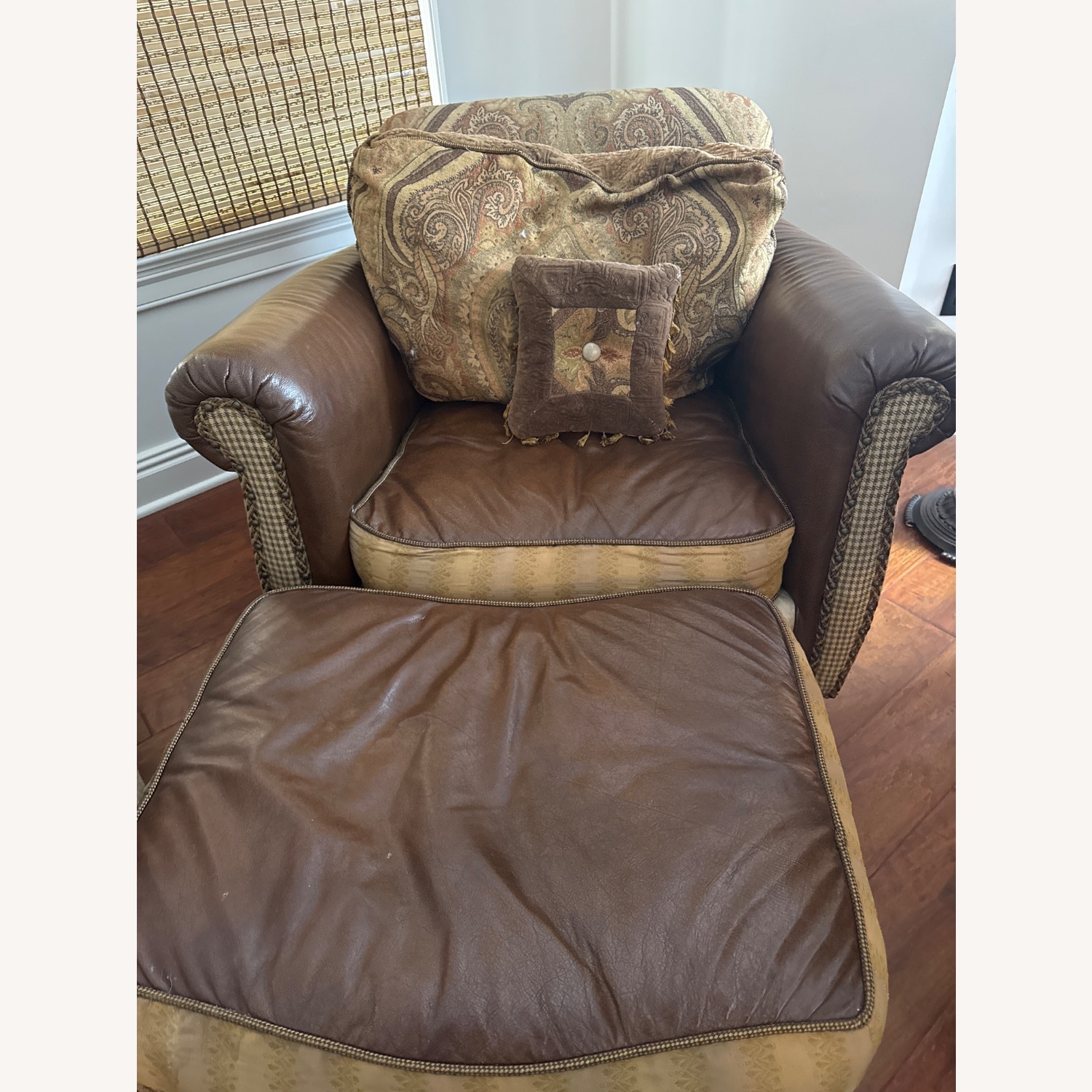 Vintage/Antique Dark Brown Armchair - image-2