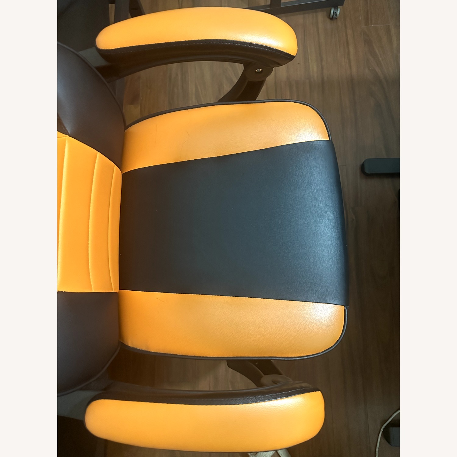Wayfair Bossin Gaming Chair - image-3
