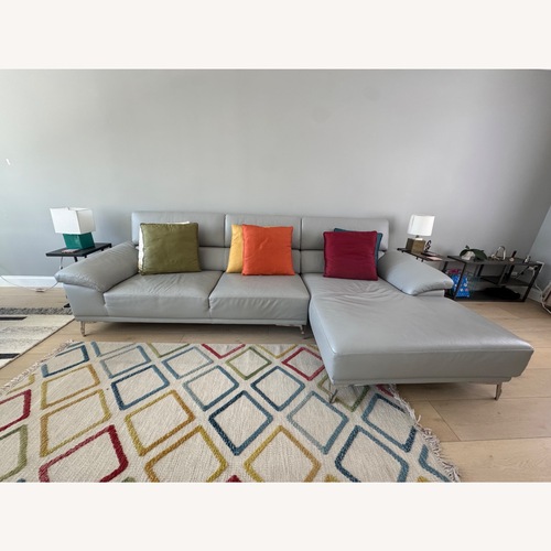 Used Jensen-Lewis Sienna Light Gray 3+ Piece Sectional for sale on AptDeco