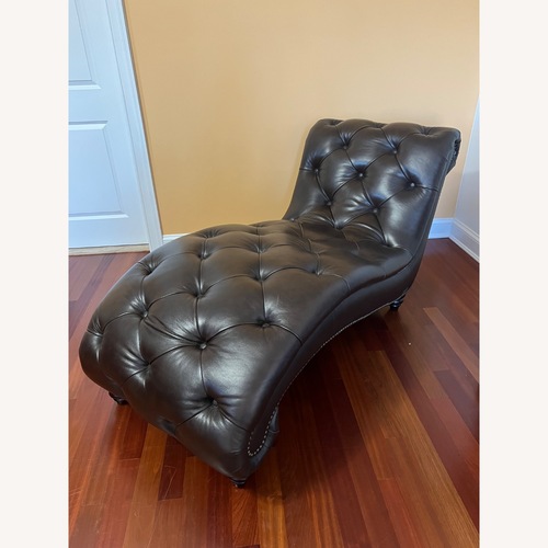 Used Tufted Leather Chaise Lounge – Classic Luxury for sale on AptDeco