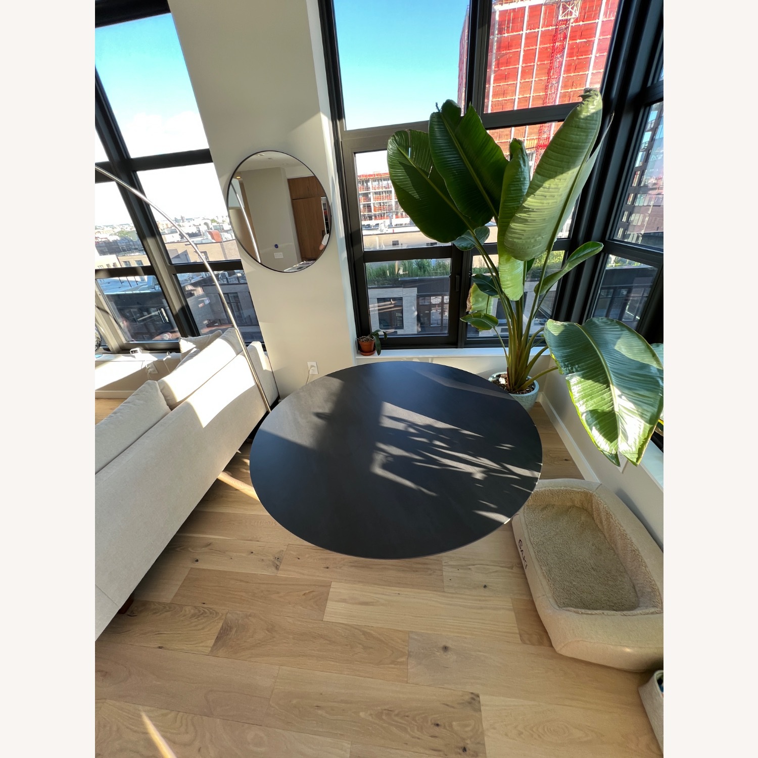 Conical Base Dining Table | Desalto Clay - image-2