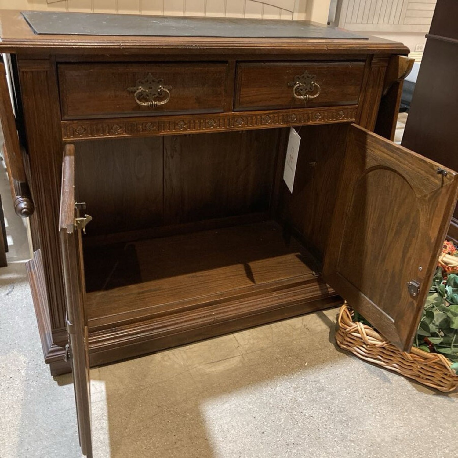 Ethan Allen Royal Charter Oak Server Buffet - image-5