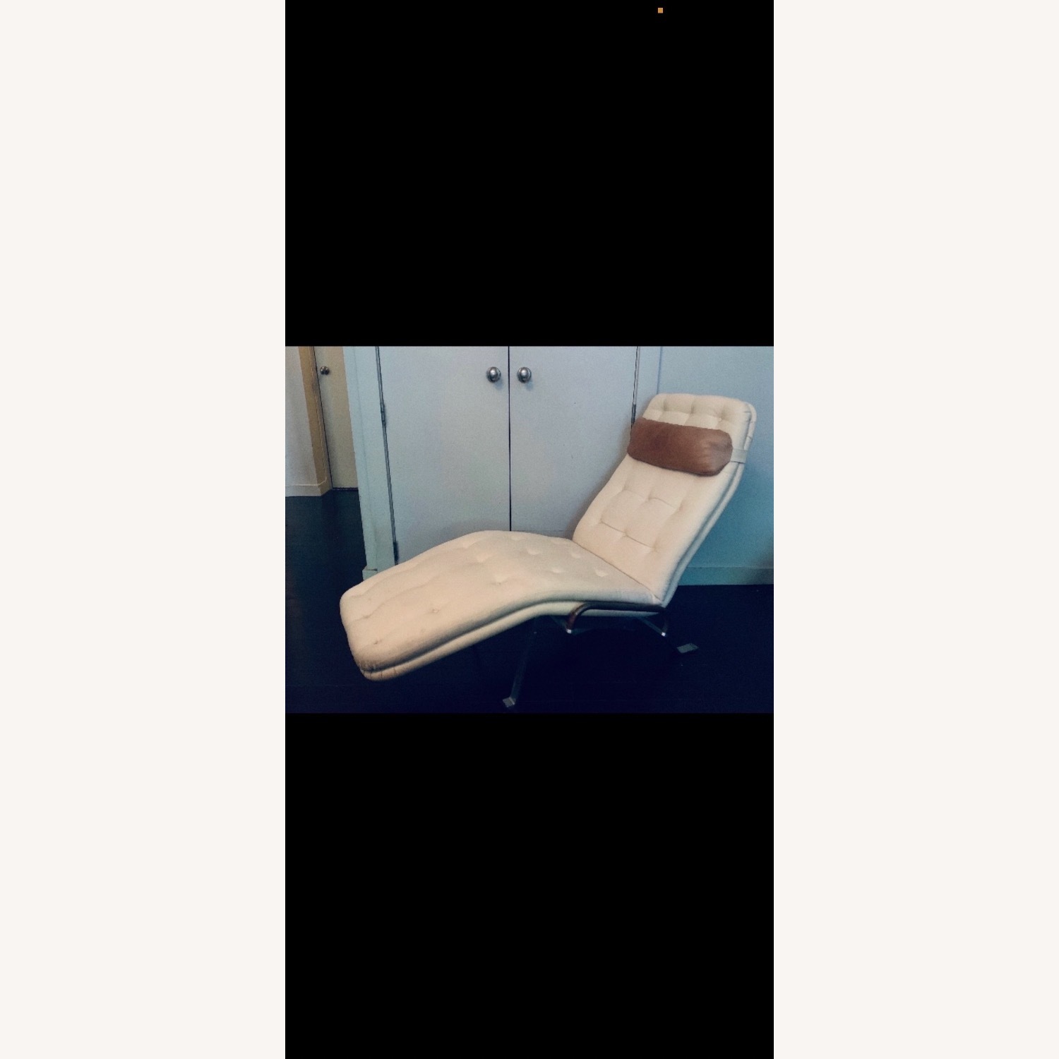 Vintage/Antique White Recliner - image-2