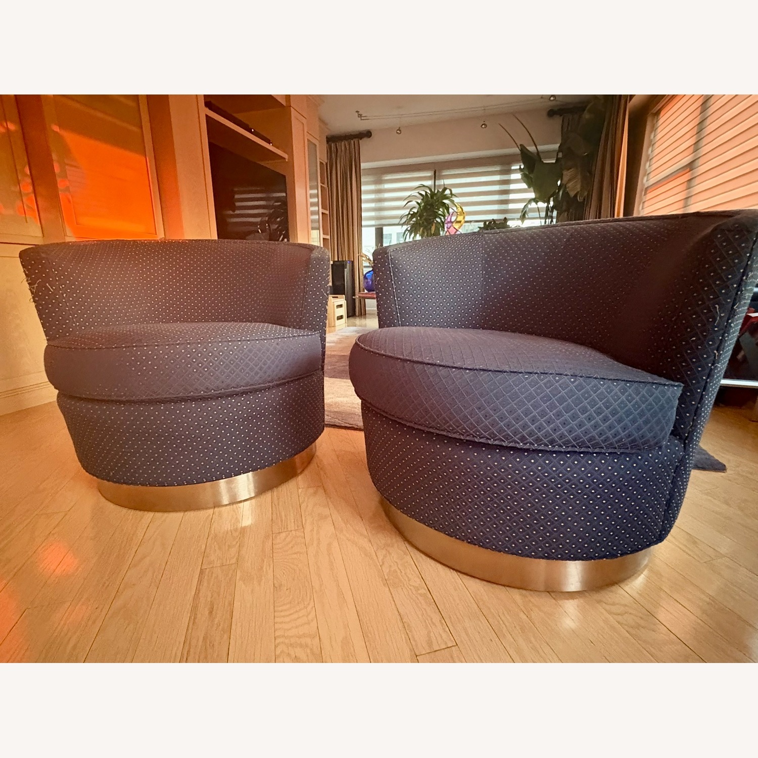 Ethan Allen Plaza Blue Armchair - image-7