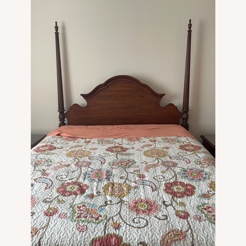 Used Thomasville Furniture Industries Queen Bed for sale on AptDeco