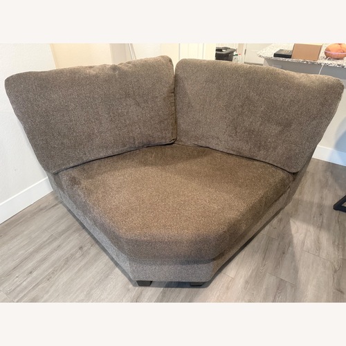 Used Corner Sofa for sale on AptDeco
