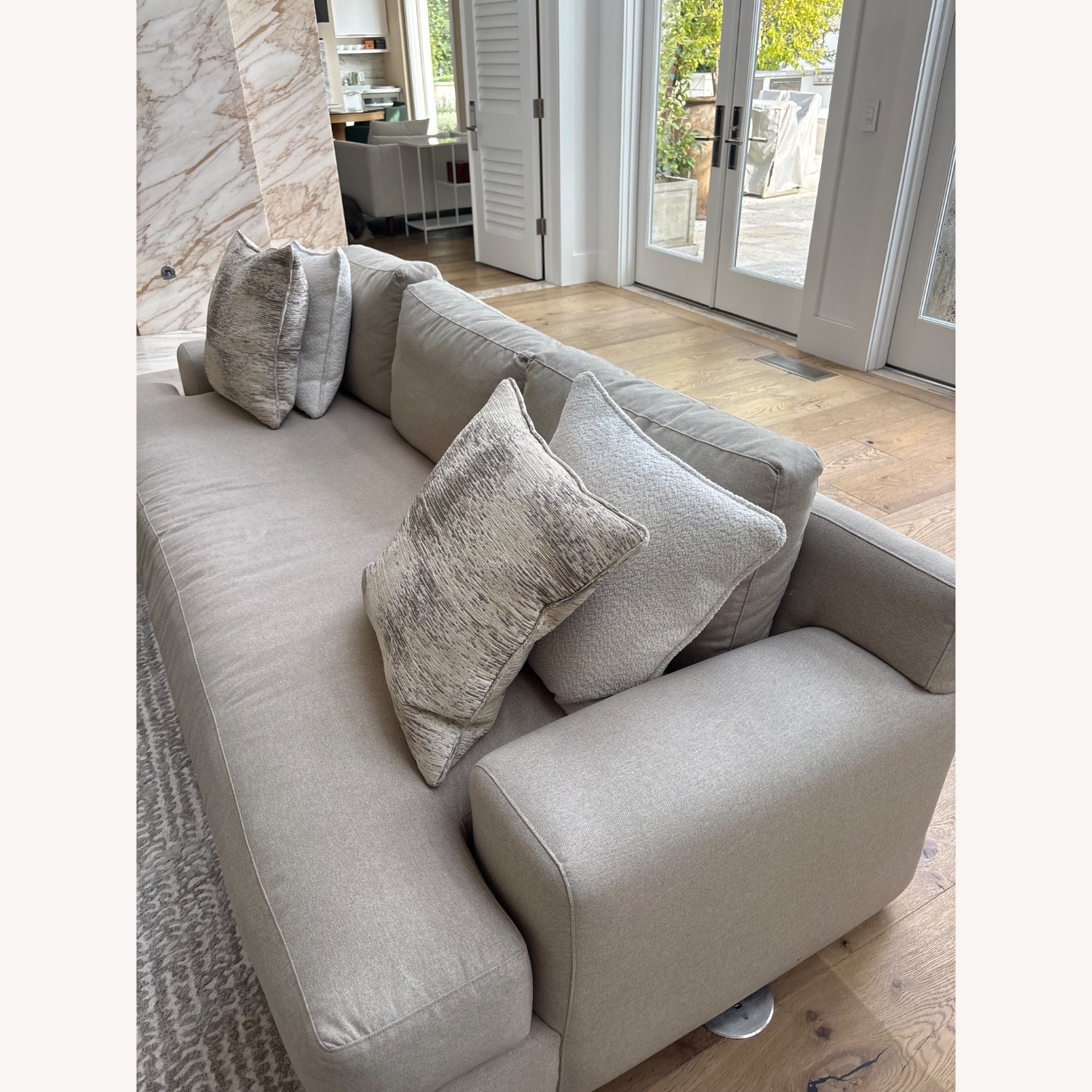 Bernhardt Andie 3+ Seater Sofa - image-3