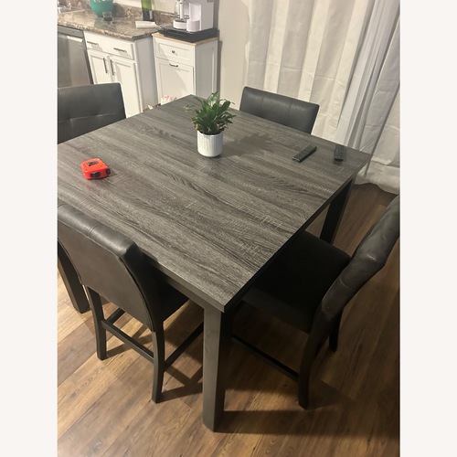 Used Holly Hunt Dining Table for sale on AptDeco