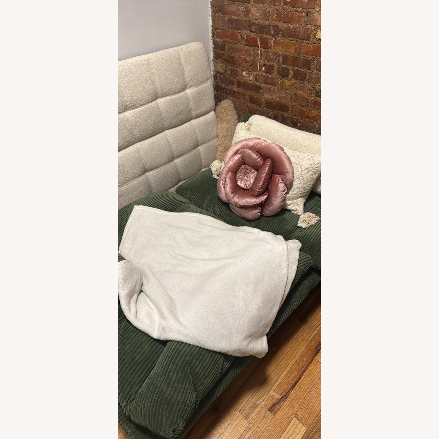 Amazon Green Futon - image-2