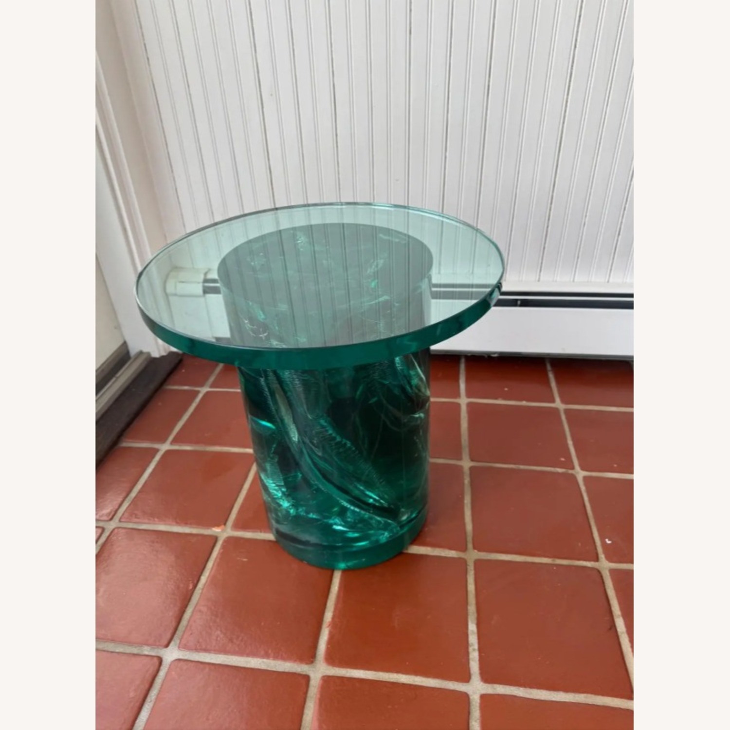 1980s Resin Accent Table With Glass Top - image-3