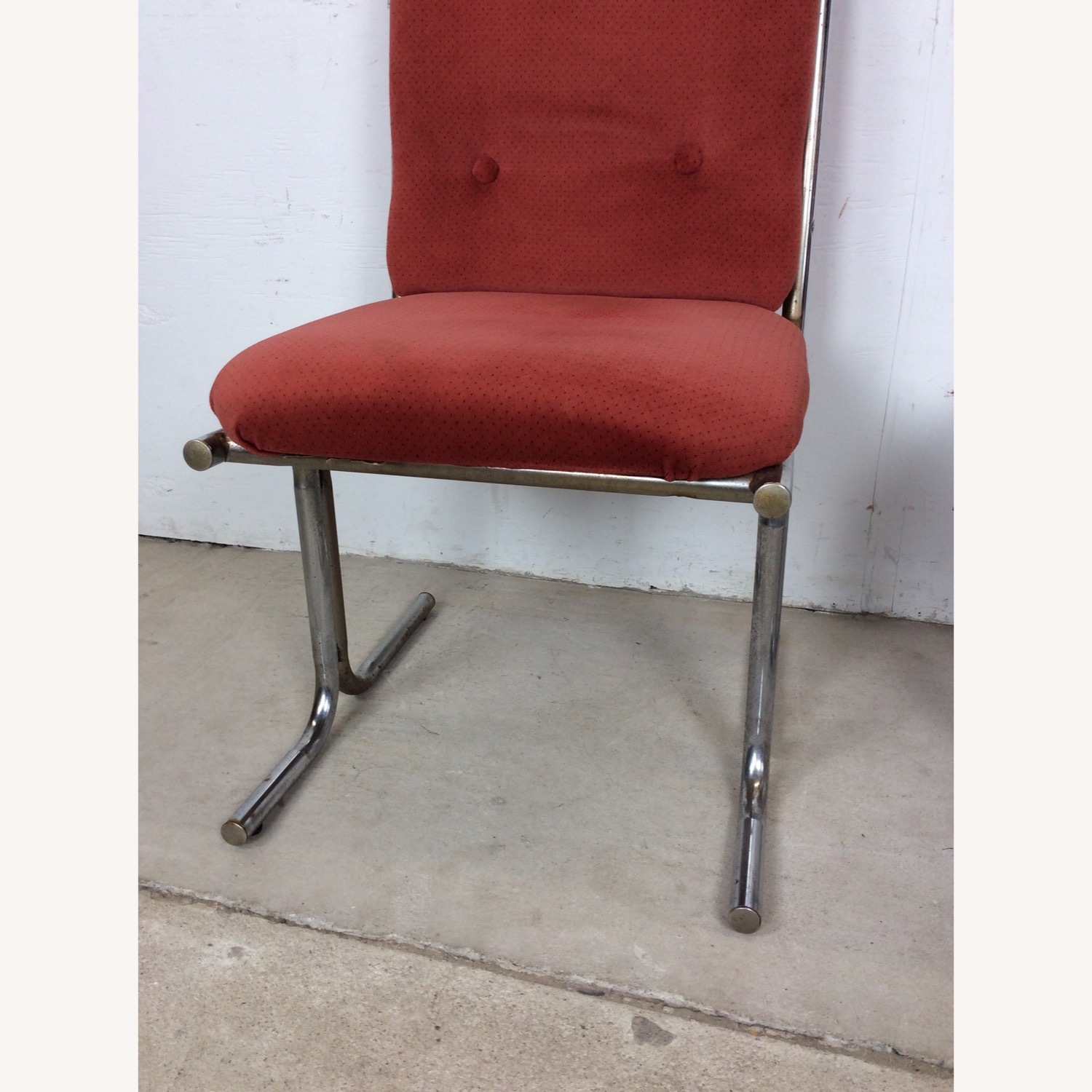 Set of 5 Postmodern Pink Upholstered Dining Chairs - image-17